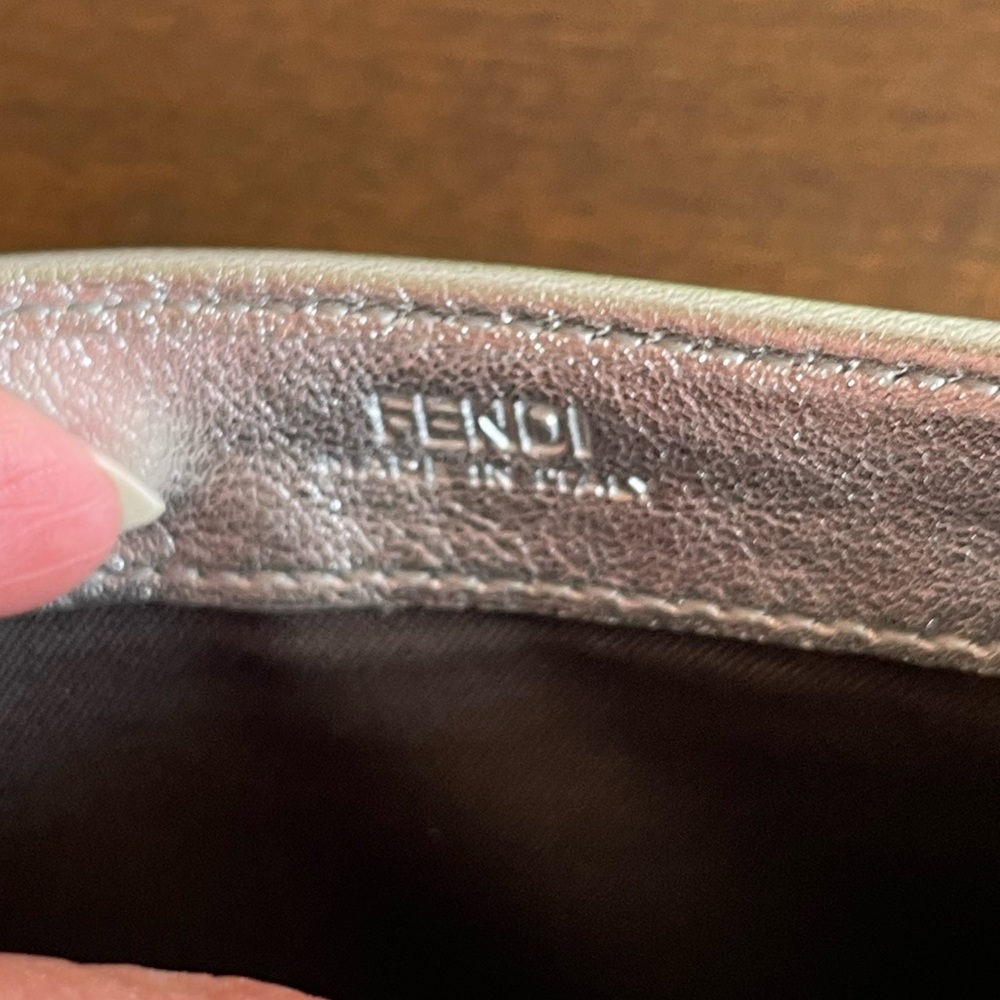 🌺EUC🌺 FENDI Roma Long Wallet Silver - Full Set! - Picture 10 of 12